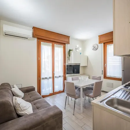 Apartment Imperia20 *